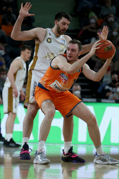 让比赛自然 让比赛自然